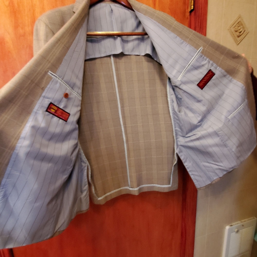 SOLD ! Mantoni Italian Wool Men Suit Jacket - Picture 5 of 6
